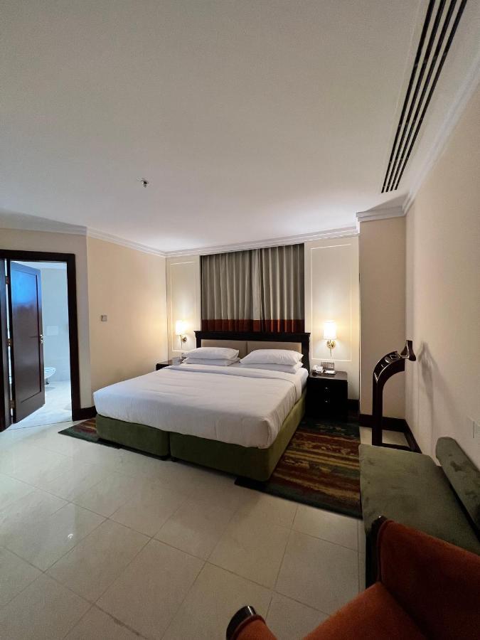 ซิตี้ ซีซั่น สวีท Aparthotel ดูไบ ภายนอก รูปภาพ