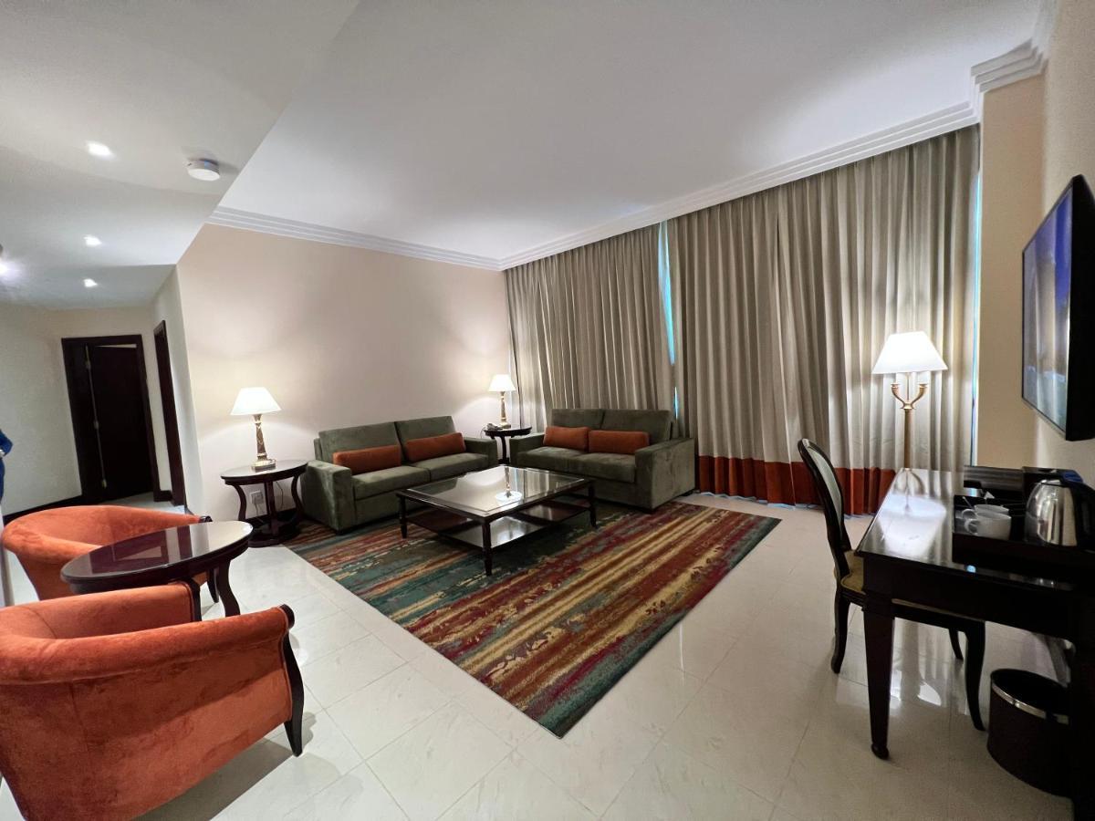 ซิตี้ ซีซั่น สวีท Aparthotel ดูไบ ภายนอก รูปภาพ